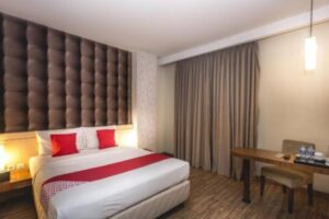 Harga Hotel Oyo Terbaru 2022